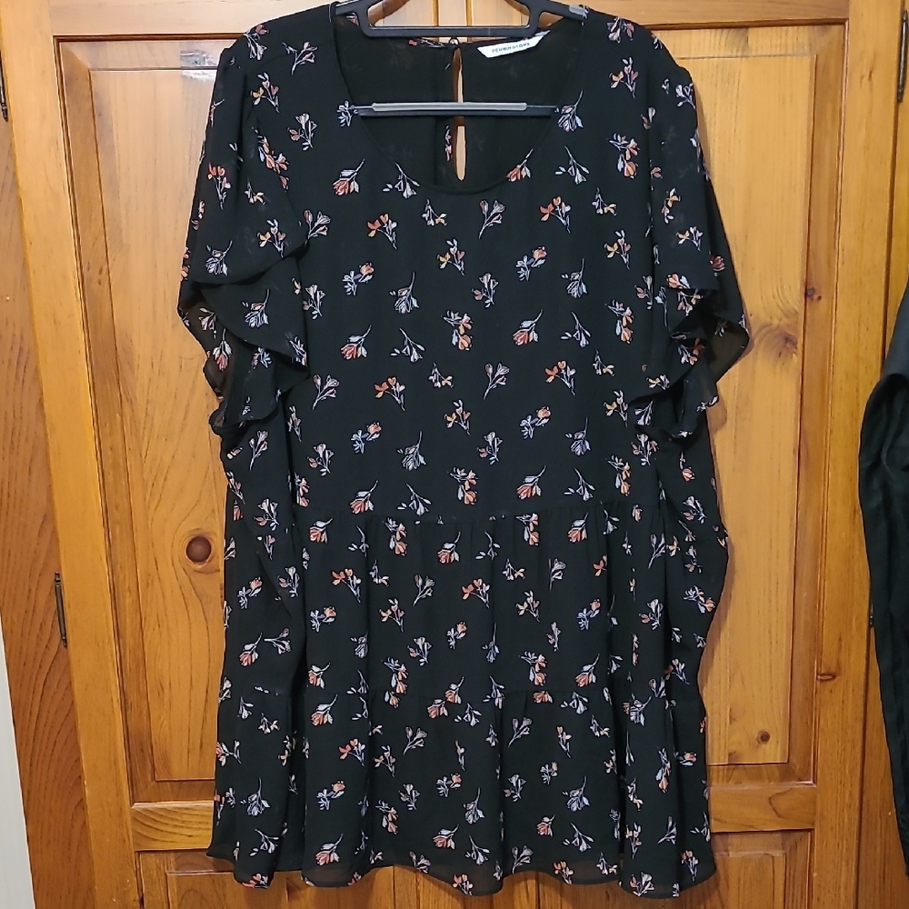 Penningtons Blue Flutter Sleeve Blouse